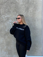 Load image into Gallery viewer, KNIT JUMPER (BLACK)