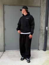 Load image into Gallery viewer, PULLOVER HOODIE (black)