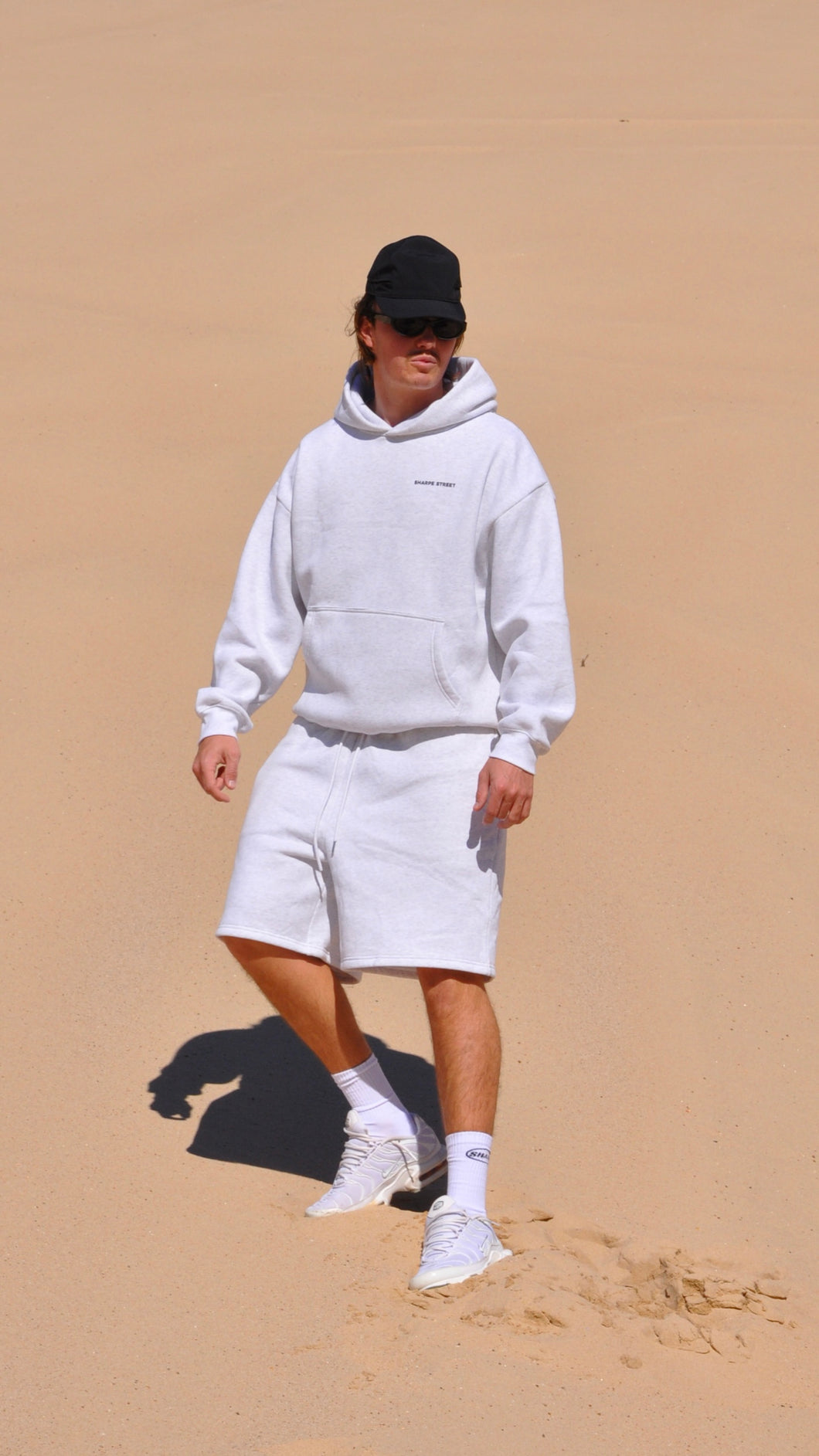 PULLOVER HOODIE (cloud)