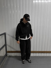 Load image into Gallery viewer, Loose Track pants (black)
